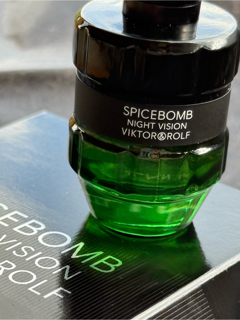 Viktor & Rolf Spicebomb Night Vision Mini